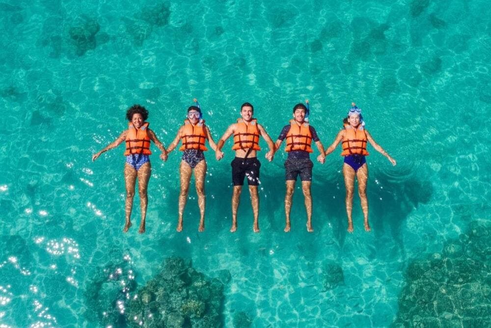 Lặn biển ngắm san hô